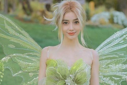 Thói quen giúp Angelababy giữ da sáng, dáng thon