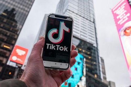 Facebook trước mối đe dọa bùng nổ của đế chế TikTok