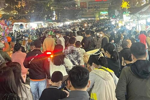 Đà Lạt đón 50.000 khách dịp giỗ Tổ, không xảy ra tình trạng kẹt xe