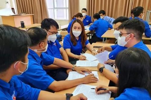 Bồi dưỡng chức danh Bí thư, Phó Bí thư Đoàn trường đại học, cao đẳng tại TP. HCM