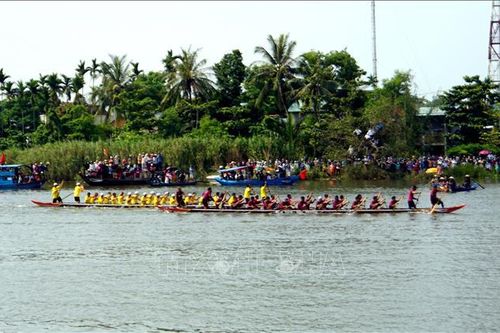 Hơn 20.000 khán giả đến cổ vũ Giải đua thuyền thành phố Tam Kỳ, Quảng Nam