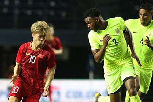 Clermont Foot, đội bóng Pháp thử việc hụt Công Phượng… chèo kéo Mbappe