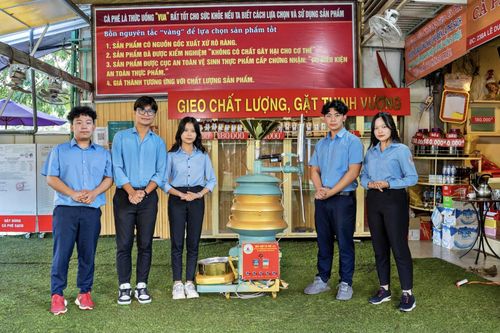 Học sinh Gia Lai sáng chế máy hấp cà phê thân thiện với môi trường