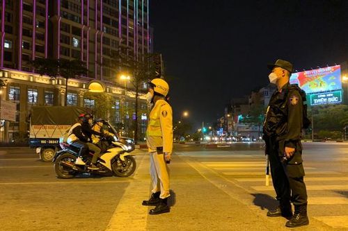 Lực lượng 141 tuần tra, kiểm soát trên đường Võ Chí Công, phát hiện đối tượng tàng trữ ma túy