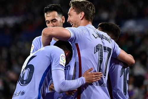 Barcelona vươn lên vị trí thứ hai ở La Liga