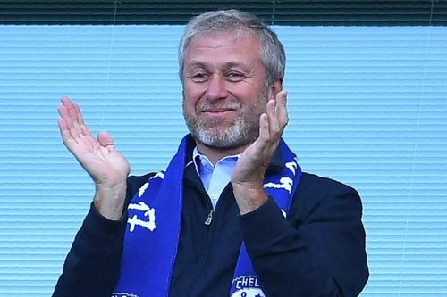 Tỷ phú Abramovich hỏi mua CLB Valencia