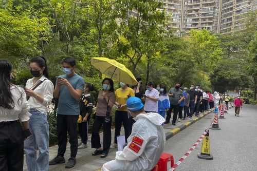 Quảng Châu 'đóng cửa' để ngăn bùng dịch