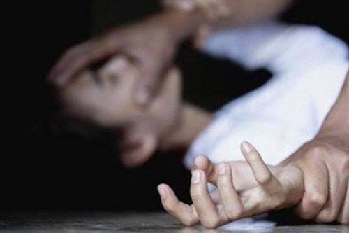 Đi ăn tối với đồng nghiệp, cô gái rơi vào bẫy của 'yêu râu xanh'