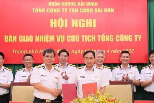 Triển khai quyết định của Bộ trưởng Quốc phòng về công tác cán bộ