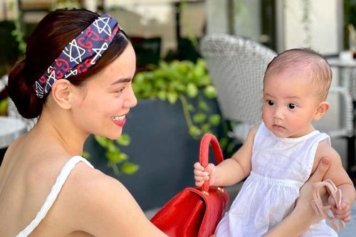 Lisa nhà Hồ Ngọc Hà nay đã thuộc cả bài hát rồi, cất giọng một phát khiến ai cũng tan chảy!