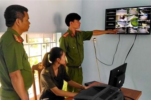 Công an xã chính quy góp phần phát triển nông thôn mới