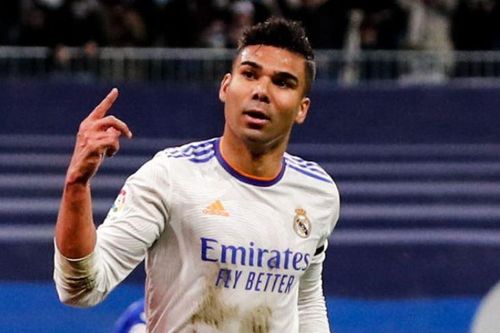 Casemiro chỉ trích CĐV Real Madrid