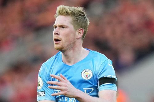 De Bruyne thách thức Benzema ở cuộc đua Quả bóng vàng