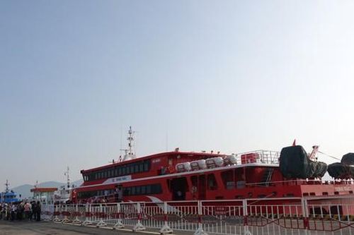 Tàu cao tốc Đà Nẵng - Lý Sơn tạm dừng hoạt động ngày 12 và 13-4