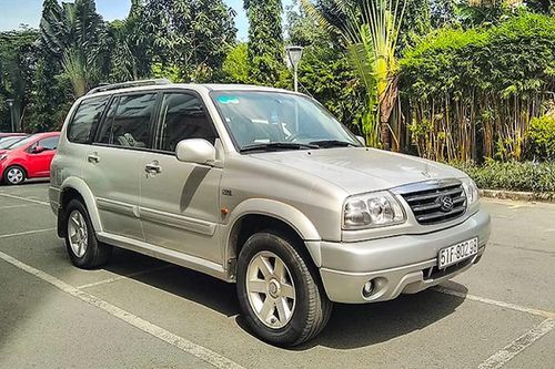Suzuki XL7 2002 'của lạ' chào bán chỉ 250 triệu đồng tại Việt Nam