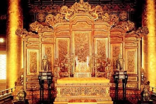 Cung điện nào trong Tử Cấm Thành quy tụ nhiều rồng nhất?