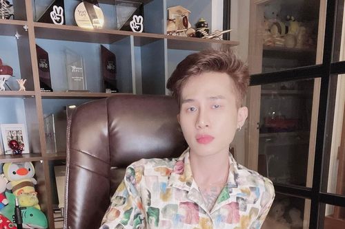Jack lộ diện sau hơn nửa năm dính scandal chấn động