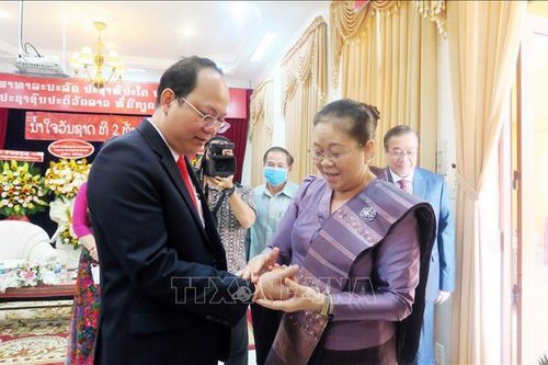 Lãnh đạo TP Hồ Chí Minh chúc mừng Tết cổ truyền Bunpimay của Lào