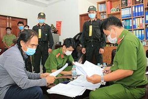 Truy tố 11 bị can vụ lừa đảo chiếm đoạt hơn 600 tỷ đồng tại Vietcombank An Giang