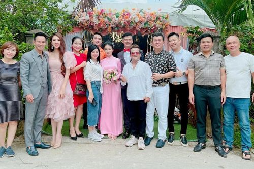 Những sao Việt lấy vợ ở độ tuổi U50, nể nhất phải kể đến Tiết Cương