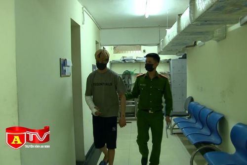 Trên đường đi tìm đối thủ để hỗn chiến, gây tai nạn giao thông chết người
