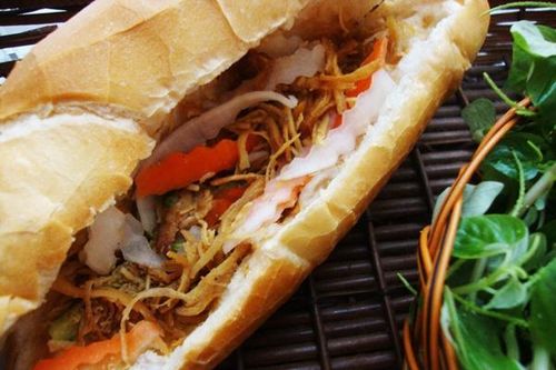 Chủ quán bánh mì Liên Hoa bị phạt 92 triệu đồng, đình chỉ bán 3 tháng