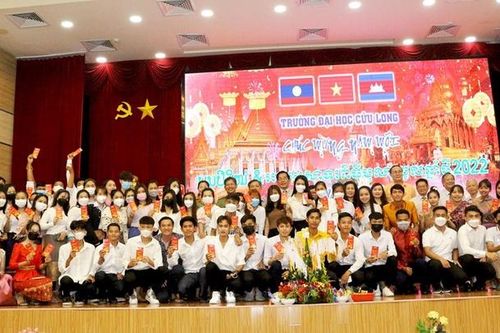 Rộn ràng ngày Tết của lưu học sinh tại Trường Đại học Cửu Long