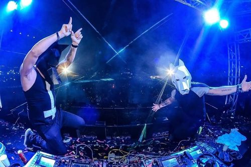 Người hâm mộ trông chờ gì ở sự kiện âm nhạc EDM Above The World 2022?