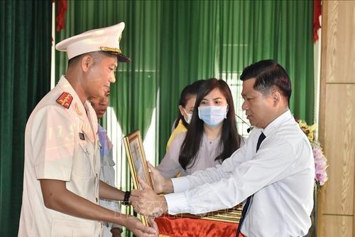 Chủ tịch nước tặng thưởng Huân chương Dũng cảm cho đại úy Thái Ngô Hiếu
