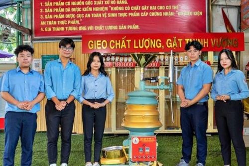 Máy hấp cà phê của học sinh THPT chuyên Hùng Vương (Gia Lai)