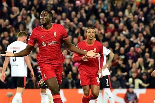 Liverpool nhẹ nhàng vào bán kết Champions League