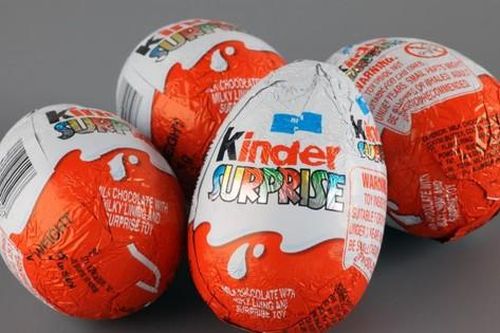 Bộ Công Thương đề nghị thu hồi kẹo trứng socola nhãn hiệu Kinder