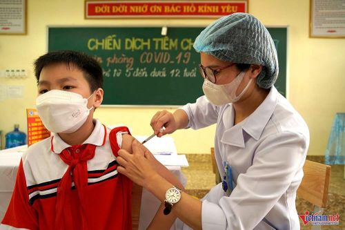 Địa phương đầu tiên trong cả nước tiêm vắc xin Covid-19 cho trẻ từ 5 đến 11 tuổi