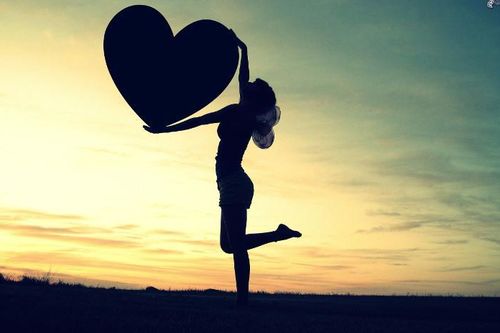 Vì sao người trẻ độc thân ăn mỳ tương đen vào ngày Valentine đen 14/4?