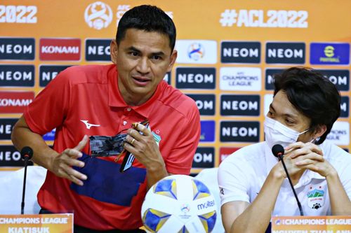Lý do Kiatisuk gặp sự cố với AFC