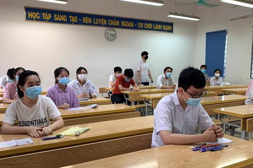 Hà Nội: Tổ chức khảo sát cho học sinh lớp 12 vào 22-23/4