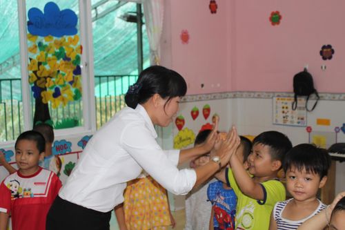 Cô Lành mở sân chơi miễn phí