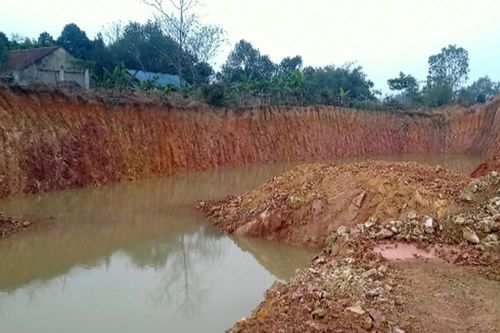 Thái Nguyên thanh tra mỏ đất khai thác 'bát nháo'