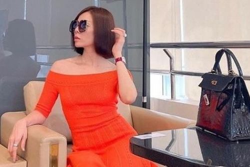 Thời trang sân bay toàn hàng hiệu của nữ ca sĩ Lệ Quyên