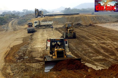 Bám sát tiến độ cao tốc Bắc Nam, điều chuyển khối lượng thi công nhà thầu yếu kém