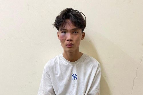 Clip: Thanh niên đặt chiếc nhẫn 95 triệu qua mạng, tấn công người giao hàng để cướp đoạt nhưng bất thành