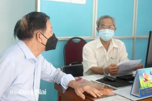 Người có công với cách mạng được miễn, giảm tiền sử dụng đất, thuê nhà ở