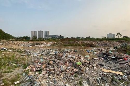 Rác thải bủa vây nhiều tuyến đường huyết mạch tại TP Thanh Hóa