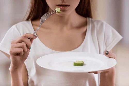 Những cô gái bị hủy hoại sức khỏe vì thuốc giảm cân ở Trung Quốc