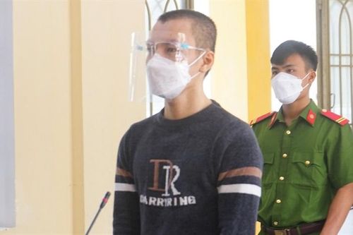 Chém 'chiến hữu' trọng thương do góp tiền không đều