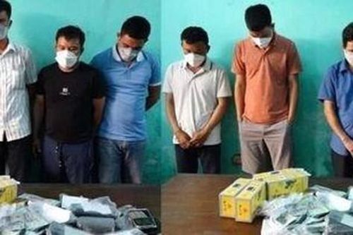 Quảng Bình: Bắt 8 đối tượng chơi bài 'ba cây', thu giữ hơn 250 triệu đồng liên quan đến đánh bạc