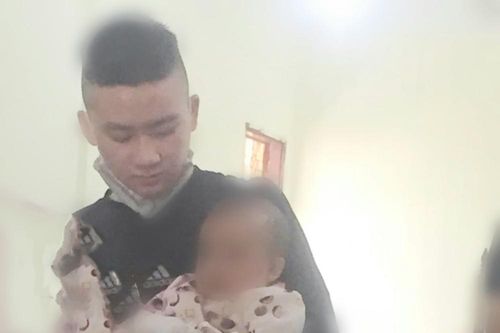 Bán ma túy cho học sinh, ông bố trẻ lĩnh 22 tháng tù