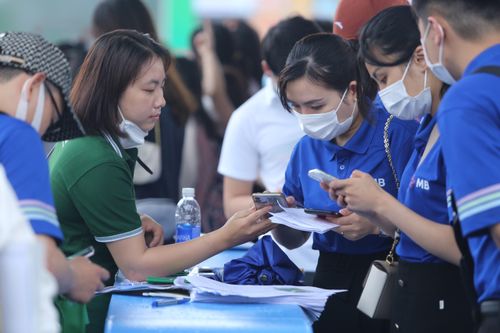 Ngày thẻ VN: Trải nghiệm công nghệ thanh toán không tiền mặt hiện đại