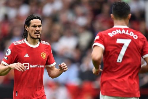Chấn thương và Ronaldo đã 'giết chết' sự nghiệp của Cavani tại MU