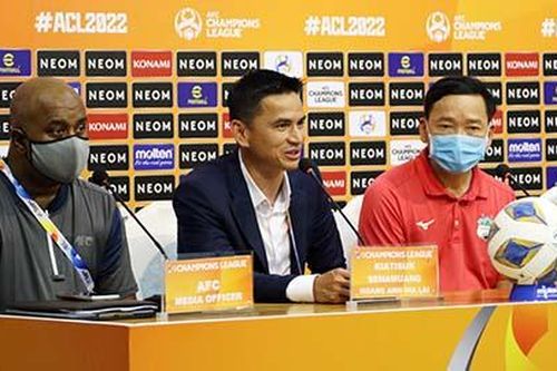 HLV Kiatisak: 'Chúng tôi thiếu may mắn…'